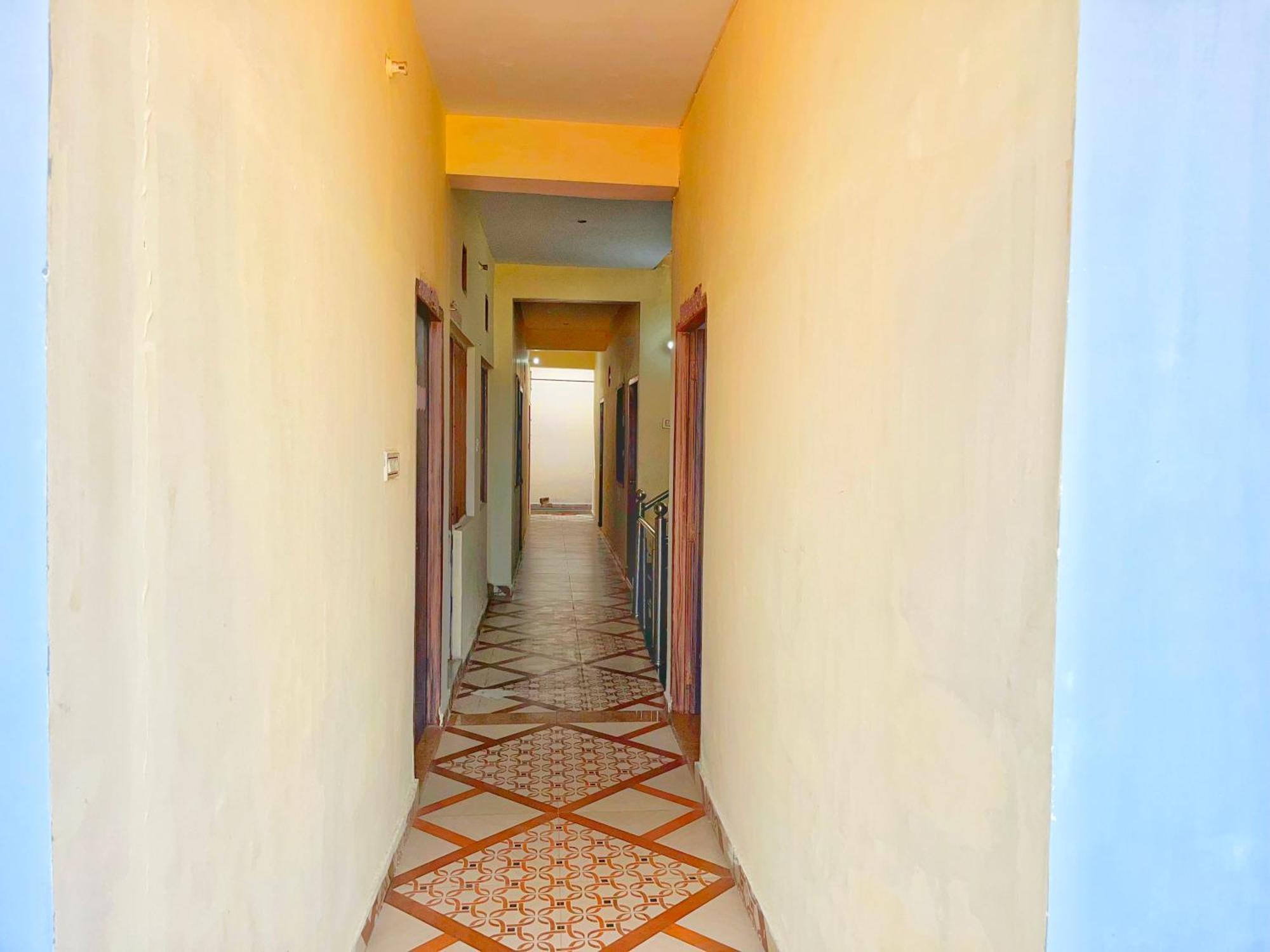 Balaji Homestay Mathura In Vrindavan מראה חיצוני תמונה