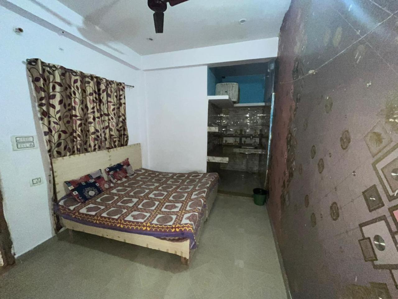 Balaji Homestay Mathura In Vrindavan מראה חיצוני תמונה
